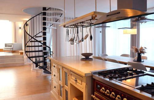 Große Penthouse Ferienwohnung mit Meerblick, Sonnenterrasse & Luxusbad von "Momentic" - Foto 6