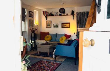 The Pepper Pot - Photo 24