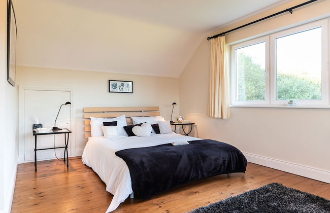 A Split-level Spacious Home With sea Mountain Views - Foto 29