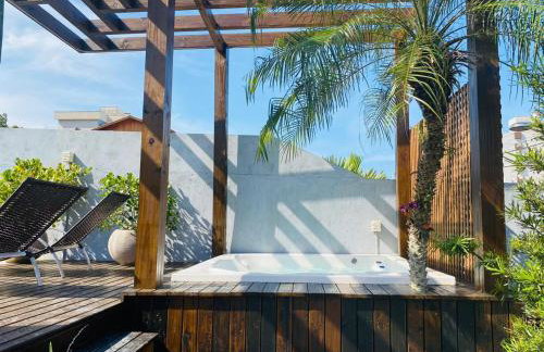 Residencial com Piscina e Jacuzzi com vista para a Natureza - Foto 8