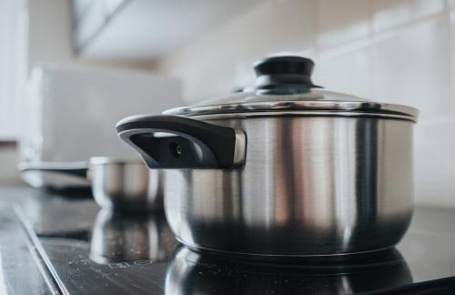 Comfy 3BR Home - Pool Table - Games - Sleeps 8 - Foto 33