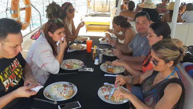 Escursione all'isola di Taboga in catamarano - Foto 4