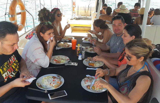 Escursione all'isola di Taboga in catamarano - Foto 4