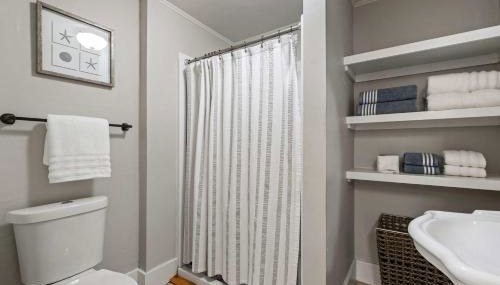 Exeter -1st Floor Large Furnished Two Bed One Bath - Foto 5