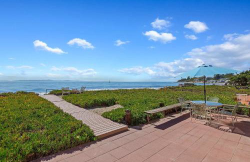 Garden Cottage at Miramar Beach with Shared Deck - Foto 32