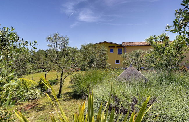 Apartment With Modern Decor and Spacious Garden, 3 km From the Beach - Foto 35