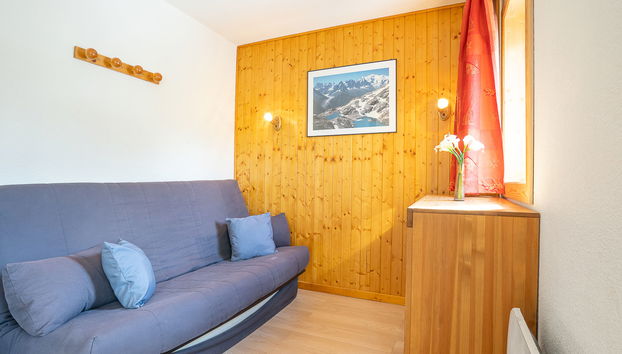 Arcelle 505 - Foto 3, Living Room