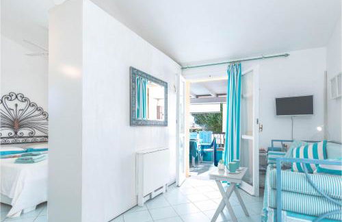 Tiffany With Shared Pool - Happy Rentals - Photo 4