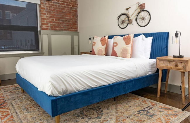 Luxury 2 BR Apartment With Modern Accents Downtown - Foto 2