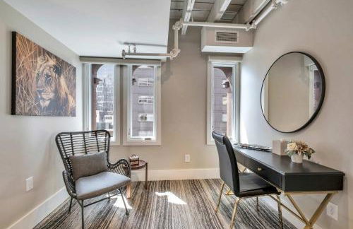 Skyline Suite with Penthouse & Rooftop Deck 6BR by Maddox Hotel - Foto 17