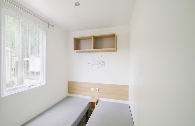 Swanky Mobile Home in Saint Jean de Monts Near Seabeach - Photo 15