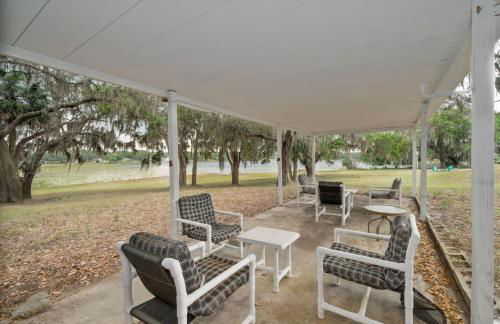 Sunny Lakeside Retreat with Pool and Firepit - Photo 34