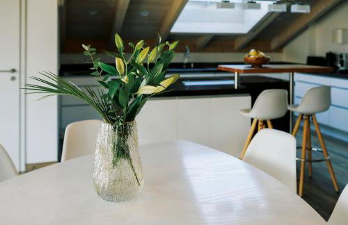 Lichtdurchflutete Wohnung mit großer Dachterrasse - Foto 4