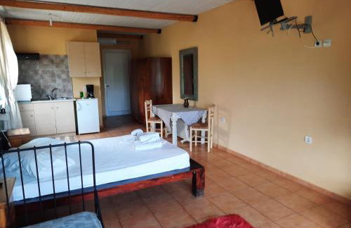 O Xenonas Ton Mylon - Photo 39