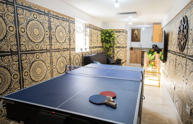 Luxury Versace 1 Bed, Hot Tub, Pool Table, Sky Tv - Foto 18