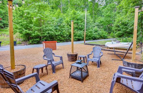 Murray Cabin with Hot Tub Walk to Kentucky Lake! - Foto 31