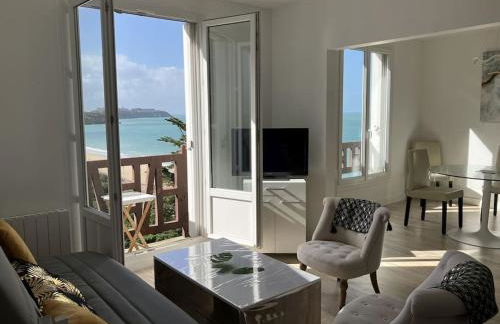 Les Pieds dans l'Eau - Foto 1