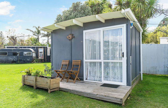 Port Waikato Holiday Park - Photo 19