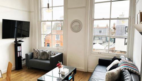 On the Quay - Foto 2