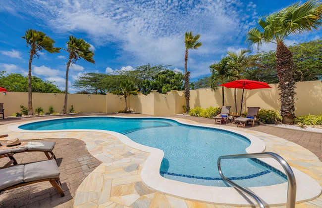 Island Escape Lrg Private Backyard Pool Patio - Photo 22