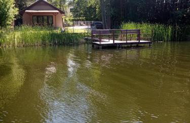 Urokliwy Domek nad Brzegiem Jeziora - Foto 8