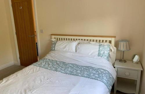 Cheerful 3 bedroom home close to beach and High St - Foto 16