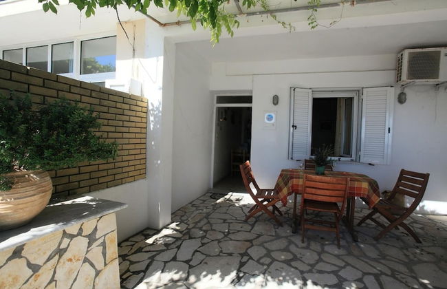 Dina Beach Front Apartment - Foto 17