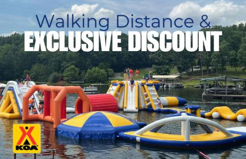 Upscale Lakefront Home w Dock & Kayaks - Photo 41