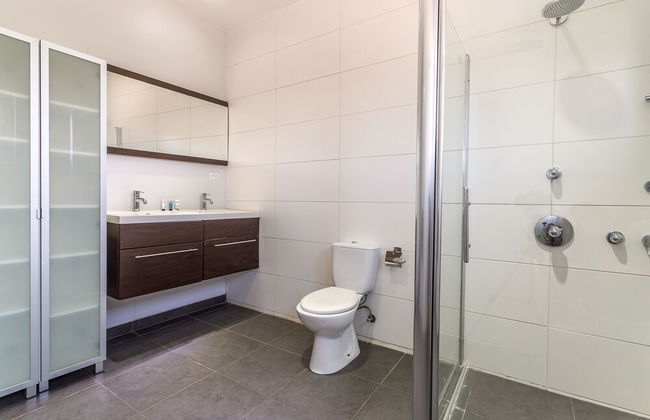 Stunning Modern Home, Near Beaches Full AC - Foto 16