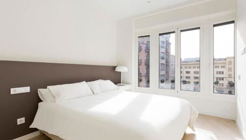 Modern and bright apartment well located in Gracia - Photo 4