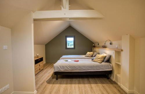 La Plaine aux Etoiles - Maison Individuelle avec Piscine Balnéo Privative et Jardin - Foto 23