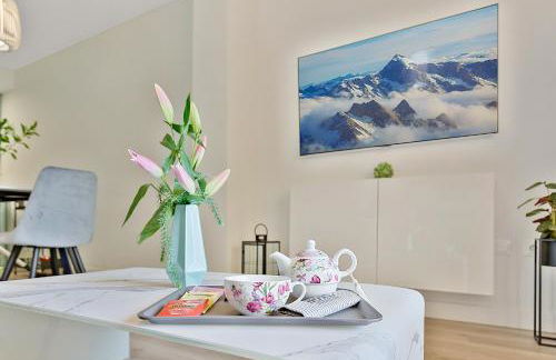 Divina Home Apartments - Photo 22