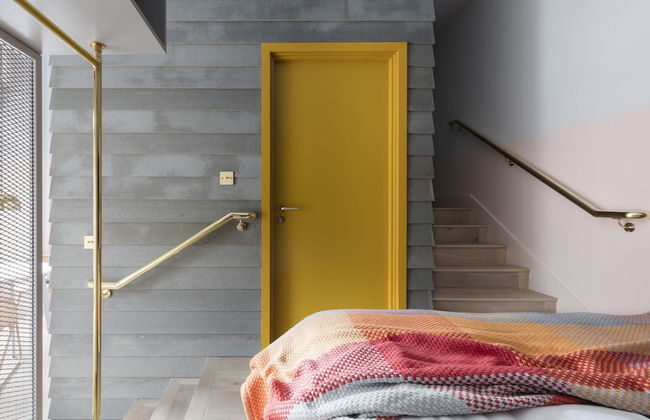 Eden Locke - Photo 14