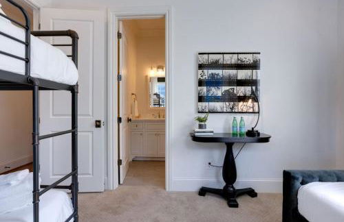 Downtown Luxury Large Townhome Lots Of Beds - Foto 29