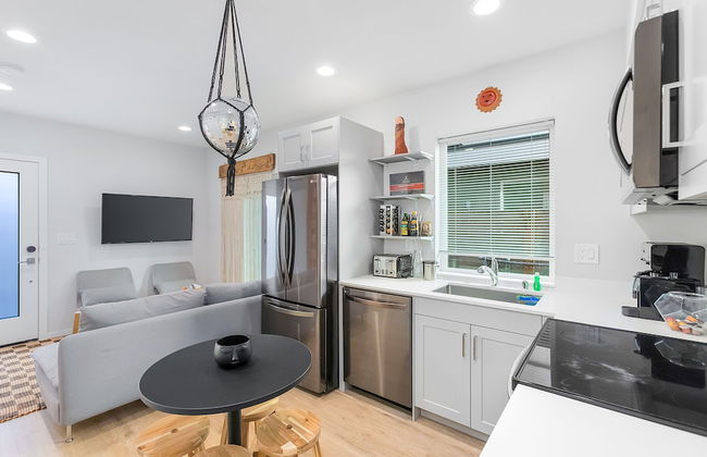 The Sweetest Suite - 91 Walkscore - Foto 9