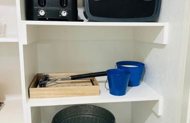 Stunning Lake House with a Pool and Hot Tub - Foto 29