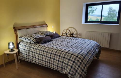 Gîte Ciel - 1-8 pers, au calme, à 20 mins du Puy-de-Dôme, Vulcania et le volcan de Lemptégy - Foto 10