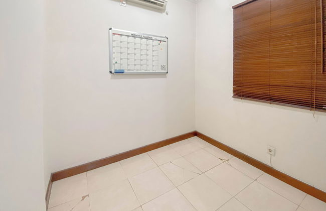 Spacious Luxury 2Br At Majesty Apartment - Photo 7