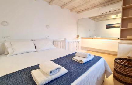 Sunny house mykonos town - Photo 25