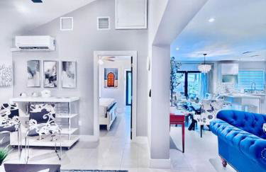 The Miami Grove Oasis - Photo 26