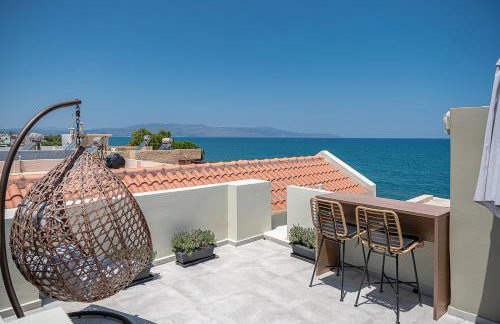 Lavender Suite with Sea View - Beach at your Doorstep - Photo 2