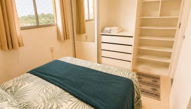AmazHost - Apartamento confortável próximo ao Mangueirão - Foto 2, wardrobe