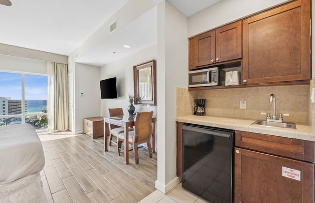 Luau Resort by Panhandle Getaways - Foto 21