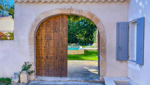 La Magnanerie 1818 villa de prestige 5 étoiles Luberon - Photo 4