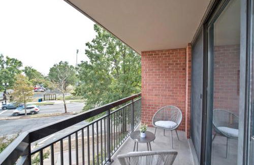 Contemporary Apartment Close to Pentagon City Metro - Foto 32