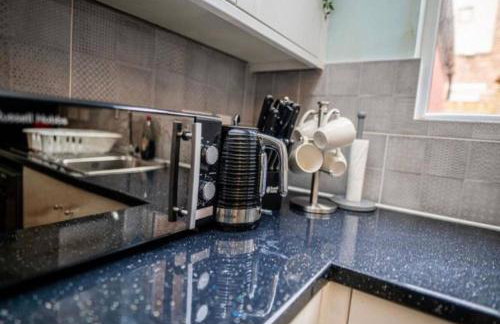 Family-Friendly Two-Bedroom Apartment near Manchester City Stadium - Foto 13