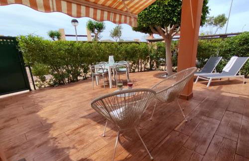 VERALID - Confort y Gran Terraza en Urb Verazul - Wi Fi y AC - Foto 1