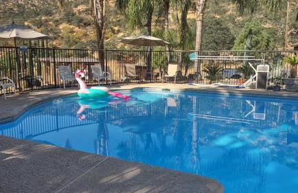 Rustic Rooms Barn Loft (Upstairs Studio Apartment) Near Kings Canyon & Sequoia National Parks - Foto 43