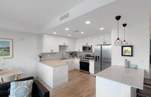 Luxury Condo Living on Sarasota Bay, Minutes From Downtown - Foto 4