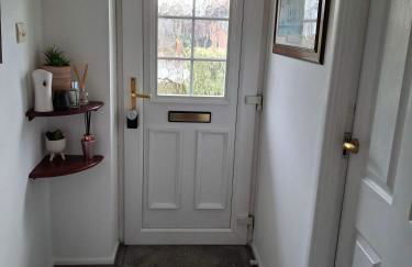 Nicely decorated 3 bedroom house near Heathrow, London - Foto 4